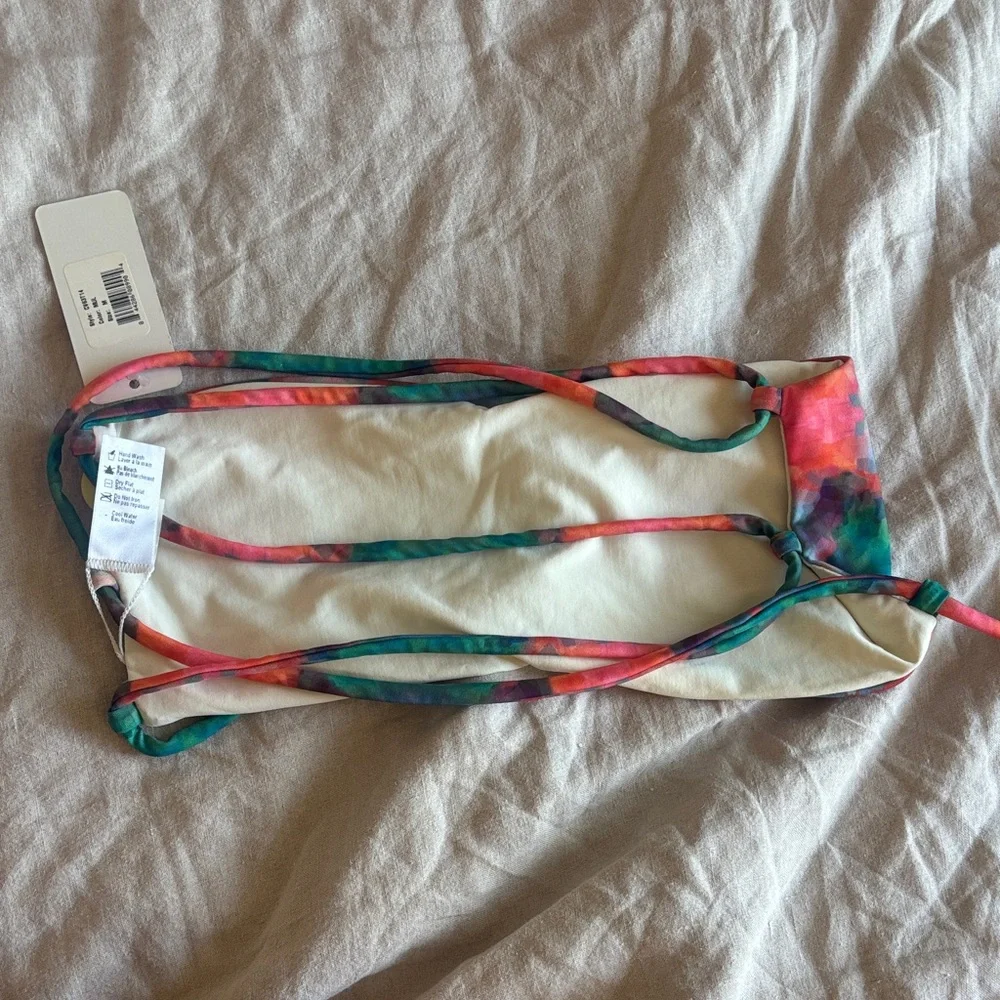 L*Space Multicolor Patterned Bikini Top - Picture 2 of 5